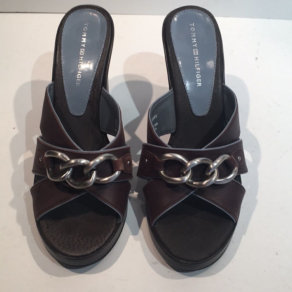 Tommy Hilfiger Ramona Heels with Silver Chain 8